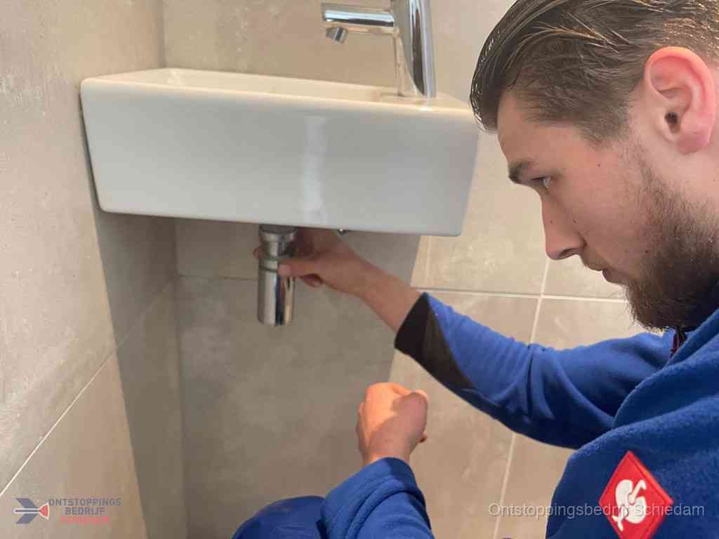 Wastafel Ontstoppen Schiedam
